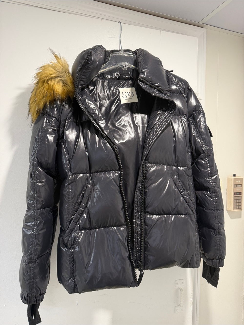 S13 Shiny Black Puffer Jacket with Fur-Trim Hood